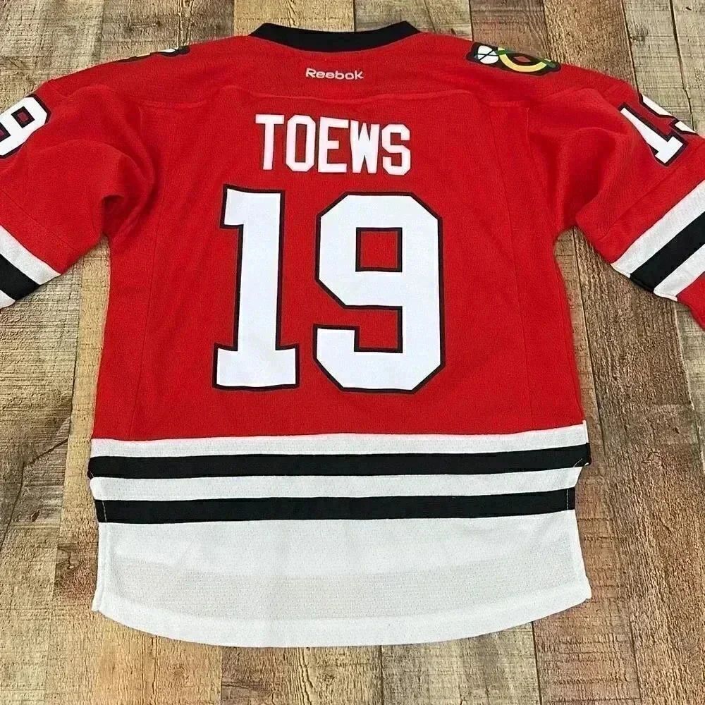NHL Reebok Chicago Blackhawks Toews Junior Jersey - Picture 7 of 9